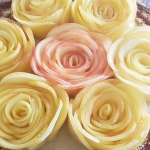 Meet your Posher, Mina